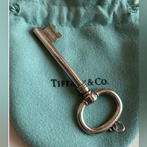 Vintage XL Tiffany & Co Oval Skeleton Key 925 Pendant 2.5 inches (*pendant only)